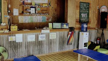 Daily cooked-to-order breakfast (PHP 99 per person)