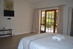 Premium bedding, iron/ironing board, rollaway beds, free WiFi