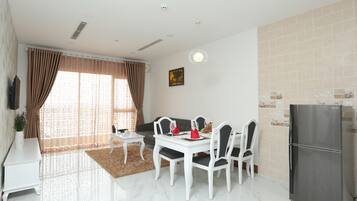 Penthouse, 1 Bedroom | Living area | Flat-screen TV