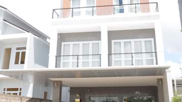 واجهة المنشأة