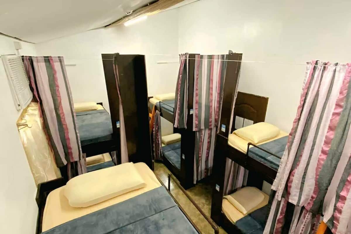 Dortoir Partagé, dortoir mixte