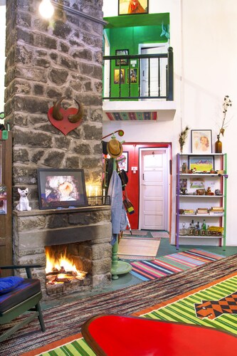 Wunderhaus Atists's Getaway and Homestay