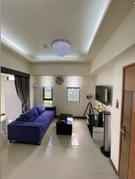 Iron/ironing board, free WiFi