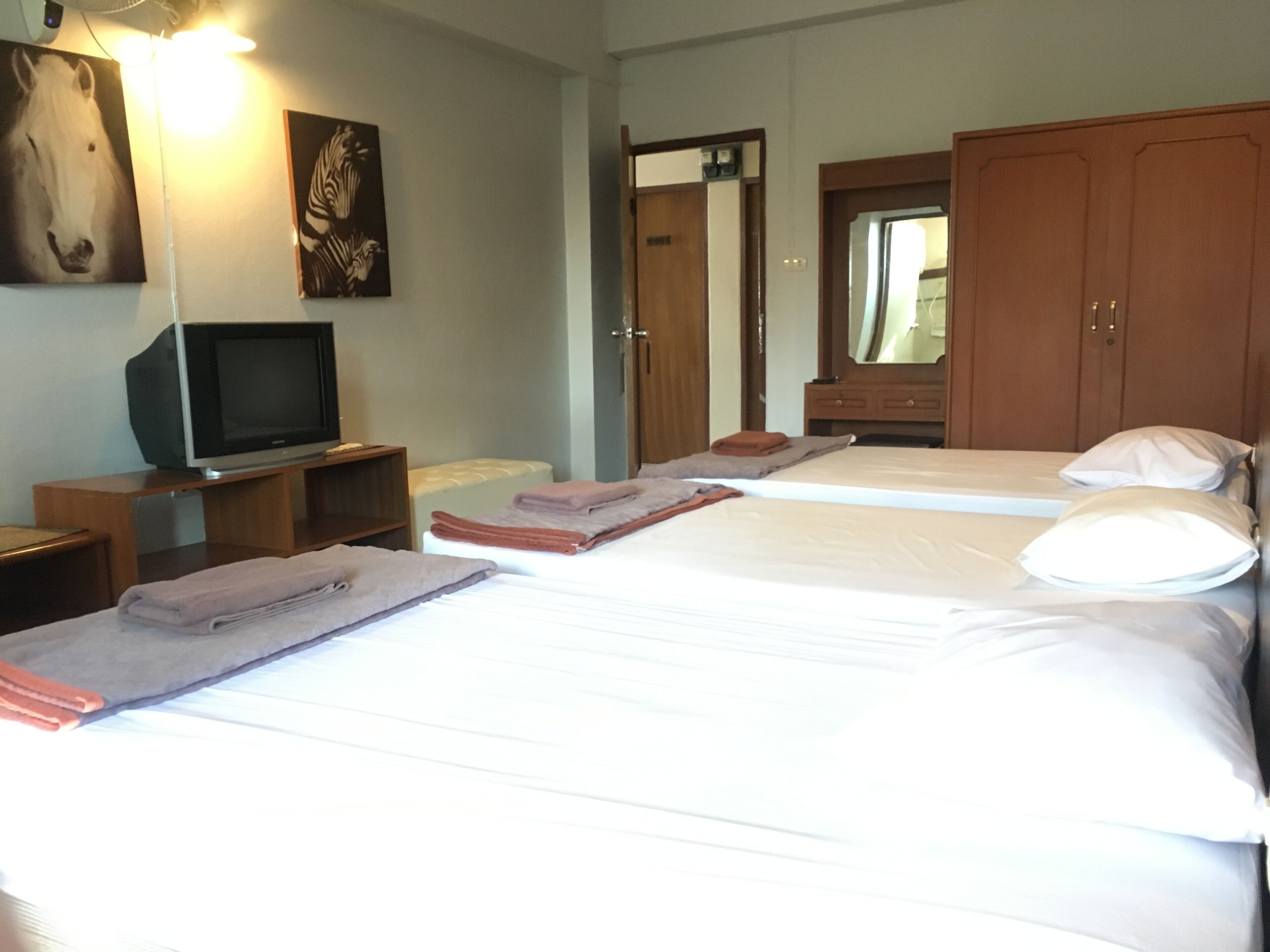 triple room | in-room safe, free wifi