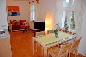 Imagen sin descripción, 5 de 15, botón