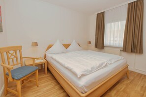 2 Schlafzimmer, Zimmersafe, Reisekinderbett, WLAN