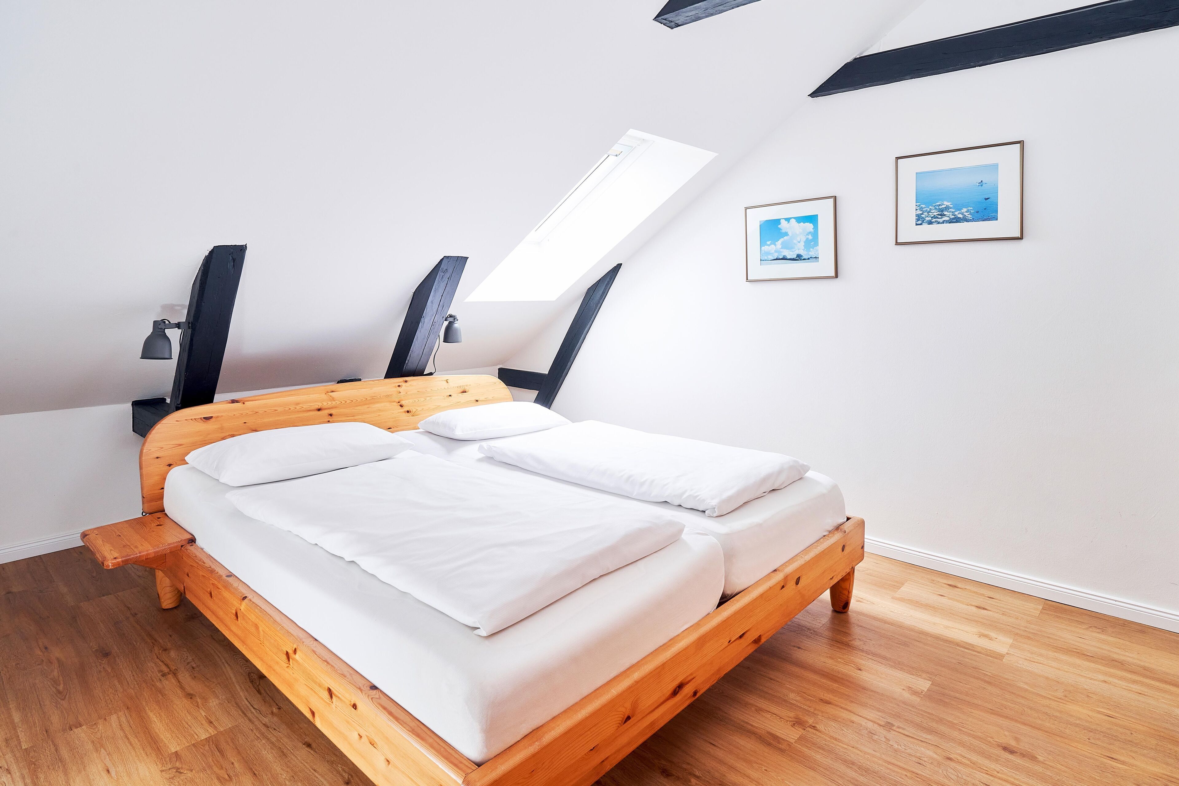 2 Schlafzimmer, Reisekinderbett, WLAN, Bettwäsche