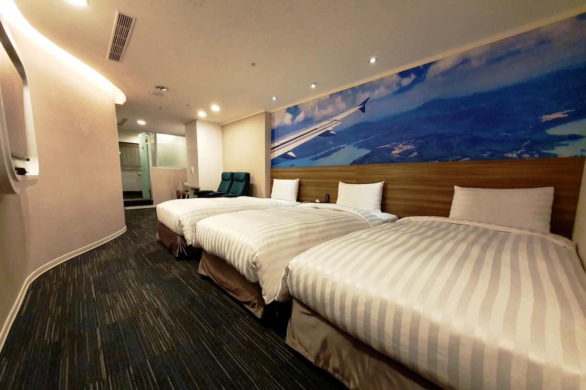 Chambre Triple Deluxe, dans la tour