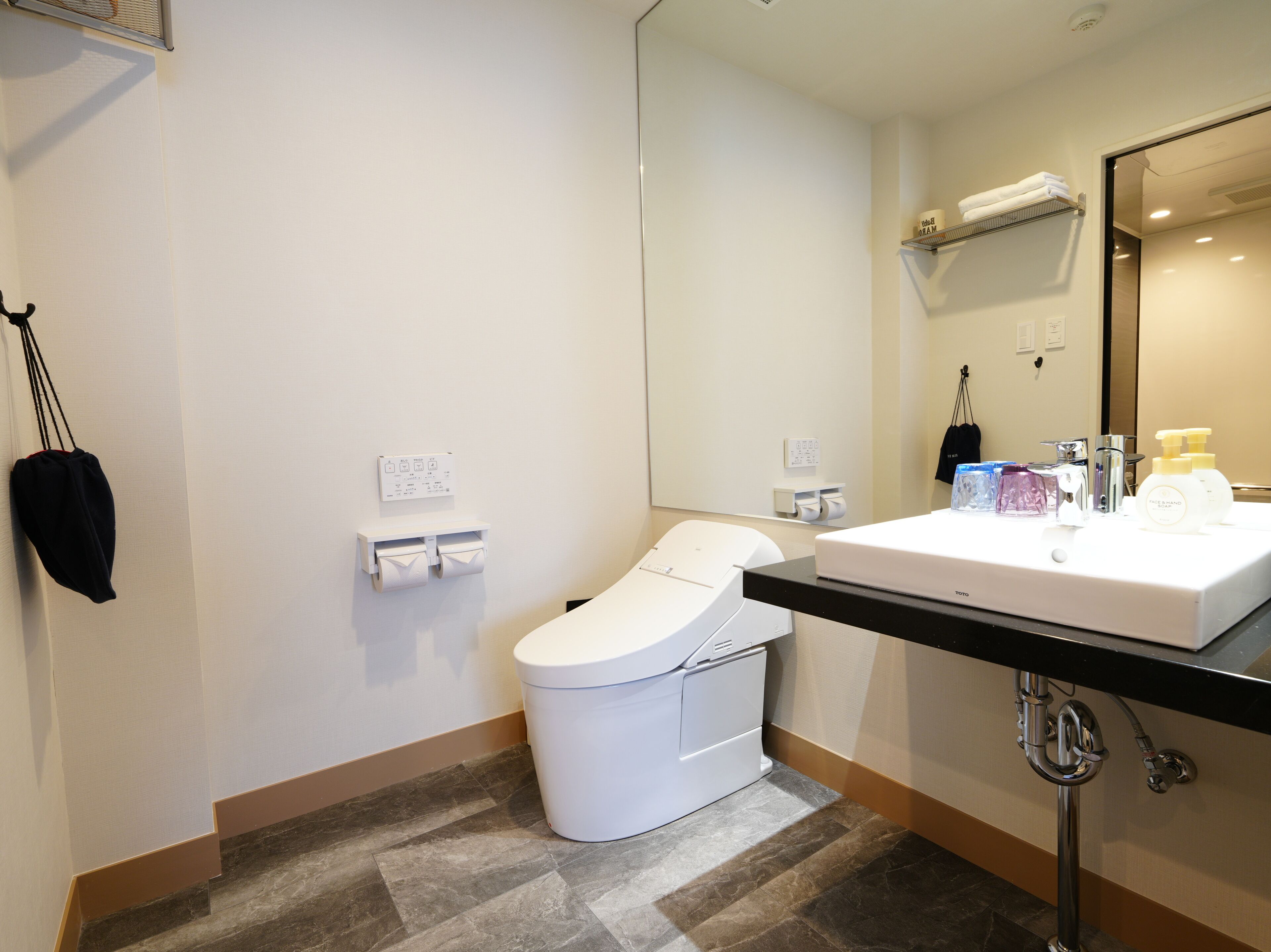 superior twin room, non smoking | bathroom | free toiletries, hair dryer, slippers, electronic bidet