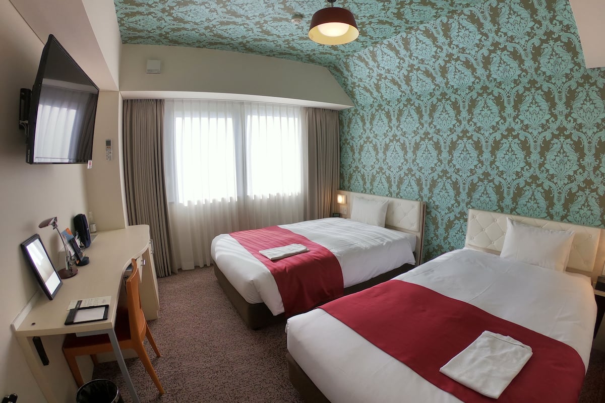 1 slaapkamer, een kluis op de kamer, geluiddichte muren, gratis wifi