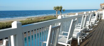 Across The Street From The Beach, Private Beach & Pool Access, Elevator