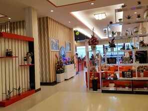 Lobby - Fortune Hotel & Convention Kendari (Kendari)