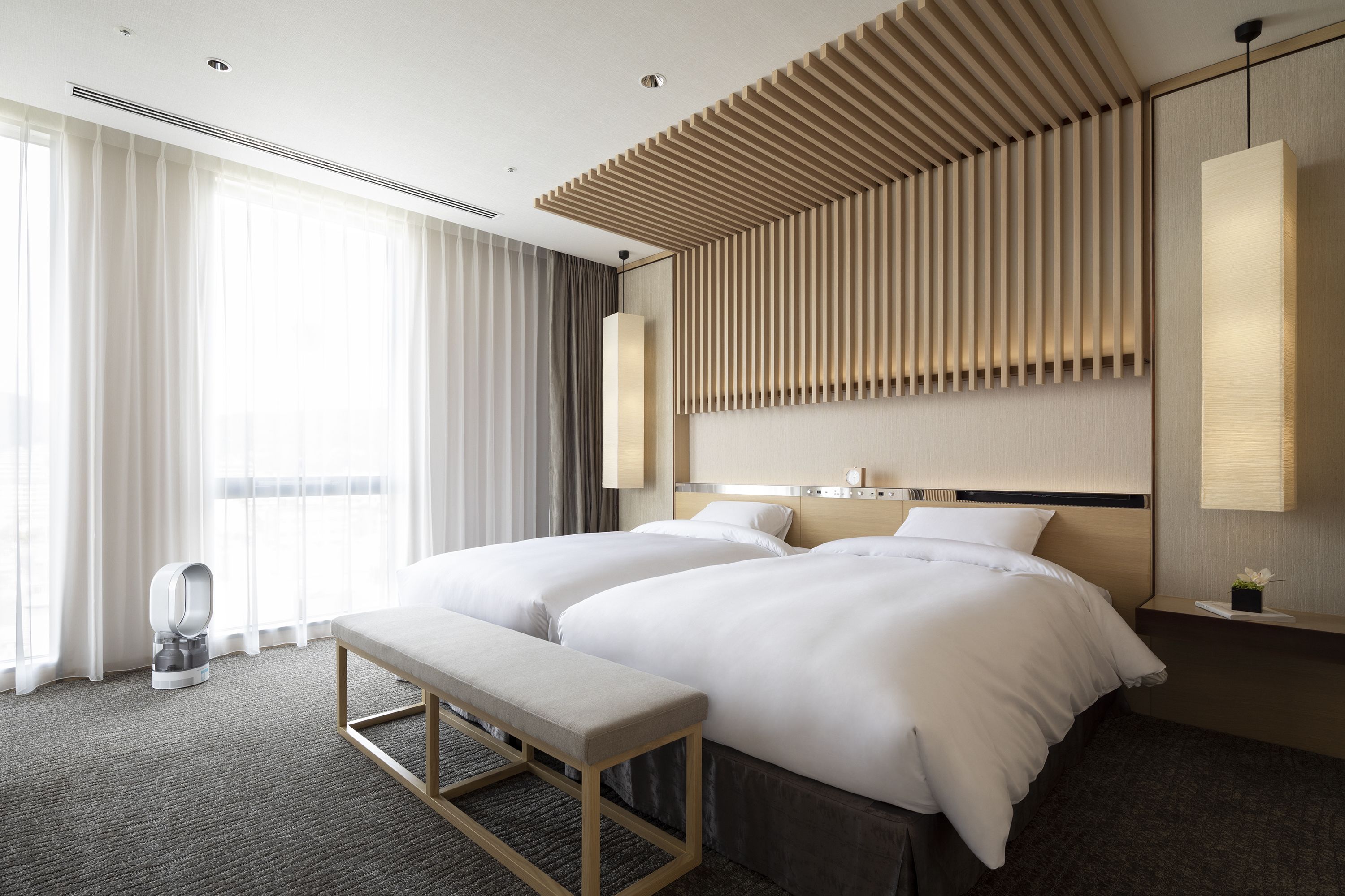 [non smoking] premium suite | 1 bedroom, premium bedding, in-room safe, blackout curtains