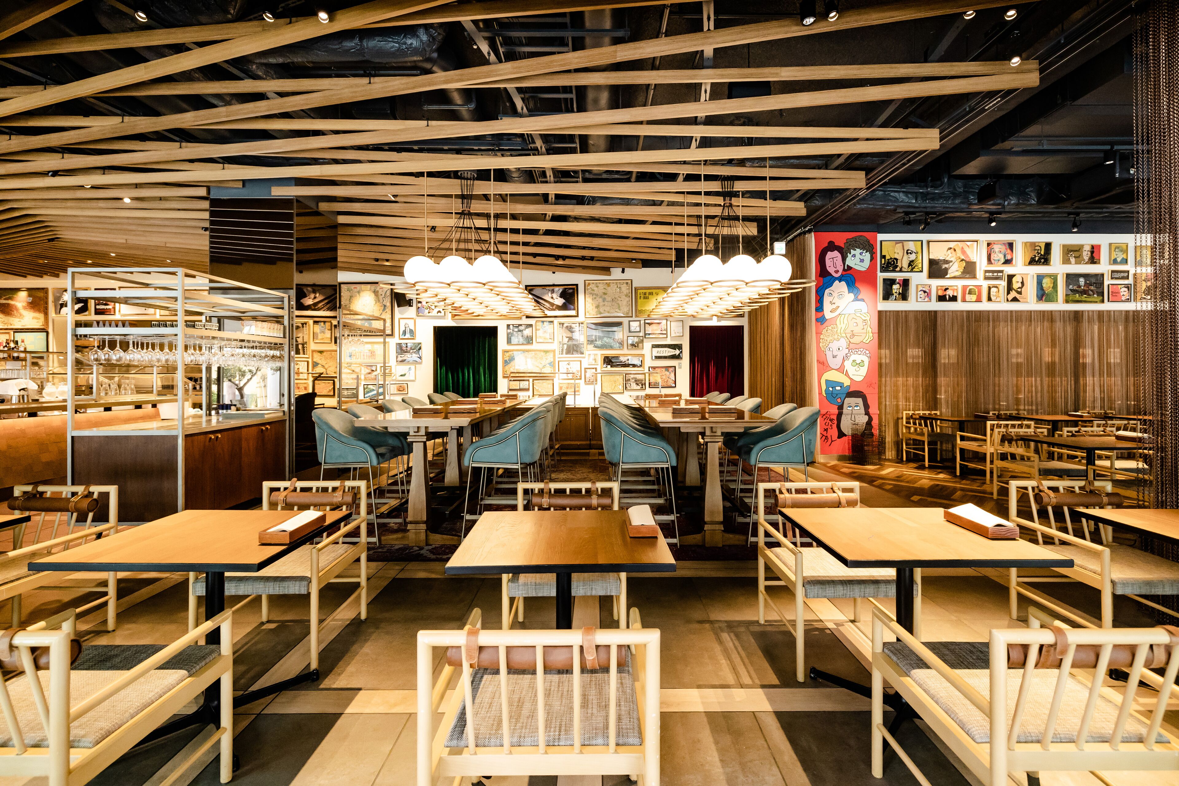 Breakfast and lunch served, Mediterranean cuisine