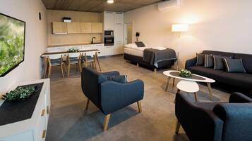 In-room safe, desk, soundproofing, iron/ironing board