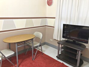 Room amenity - Ligao Bed and Breakfast (Ligao City)