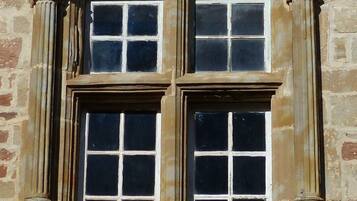 Bagian depan properti