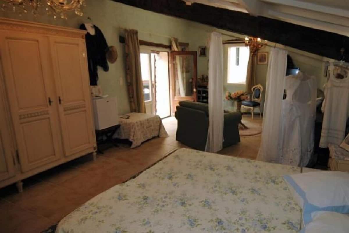 Doppelzimmer (L'Artiste)