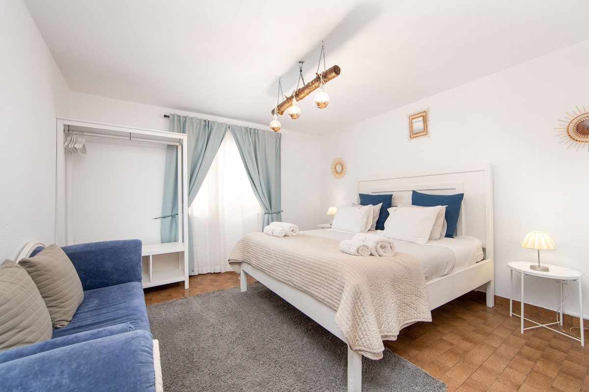 Condo familiar, 2 habitaciones, acceso a la alberca, junto a la playa (10) | 5 habitaciones, decoración personalizada, escritorio y wifi gratis