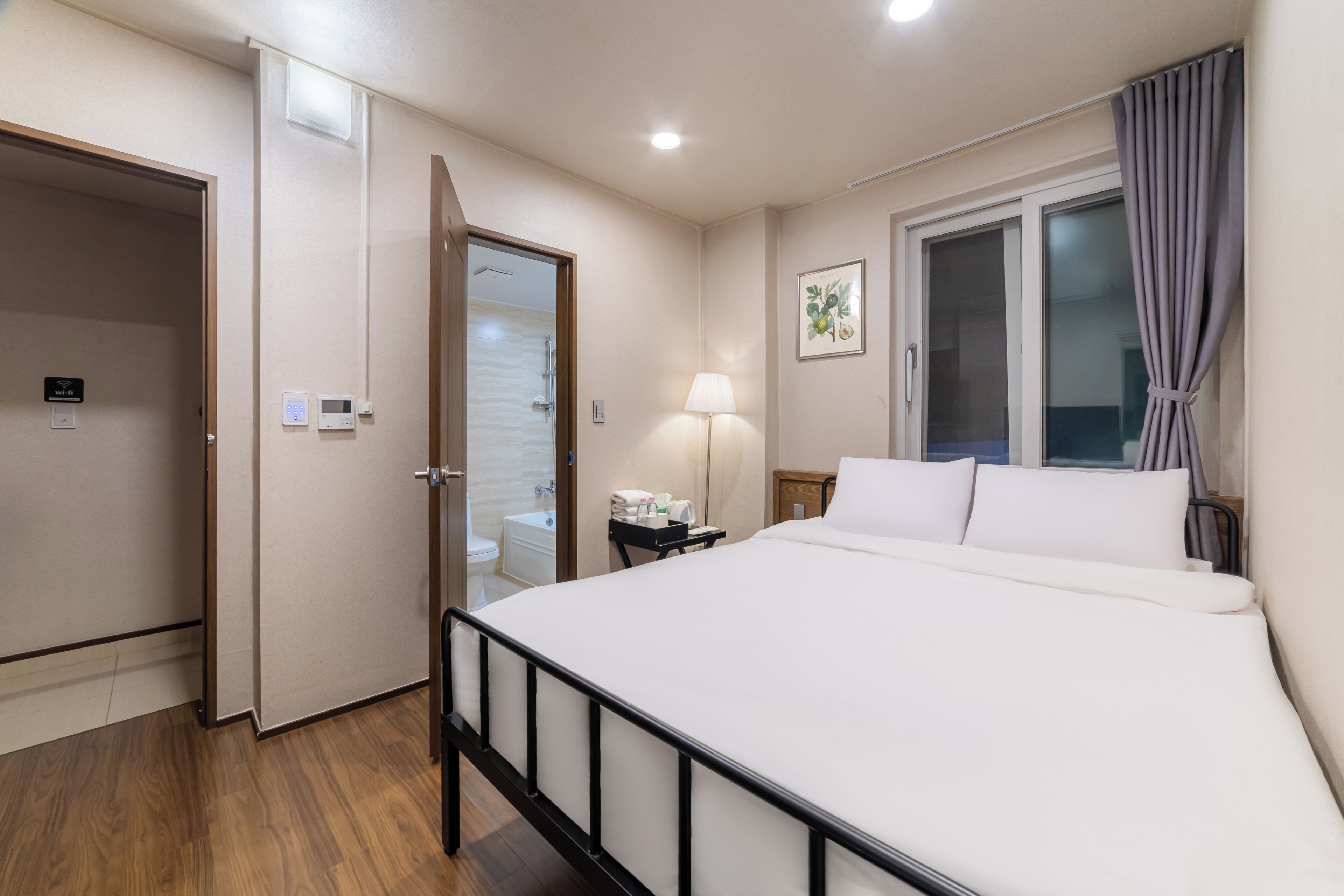 Standard Double Room | Premium bedding, desk, blackout curtains, iron/ironing board