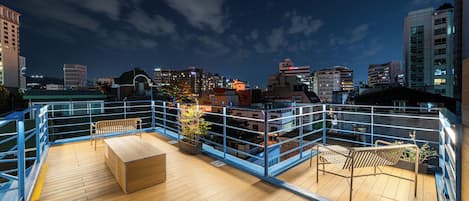 Sundeck