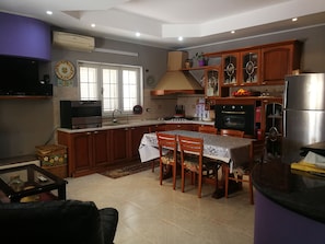 Dagelijks lokaal ontbijt inbegrepen