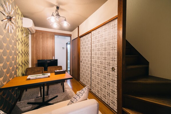 公寓, 2 间卧室 | 客厅 | 平板电视