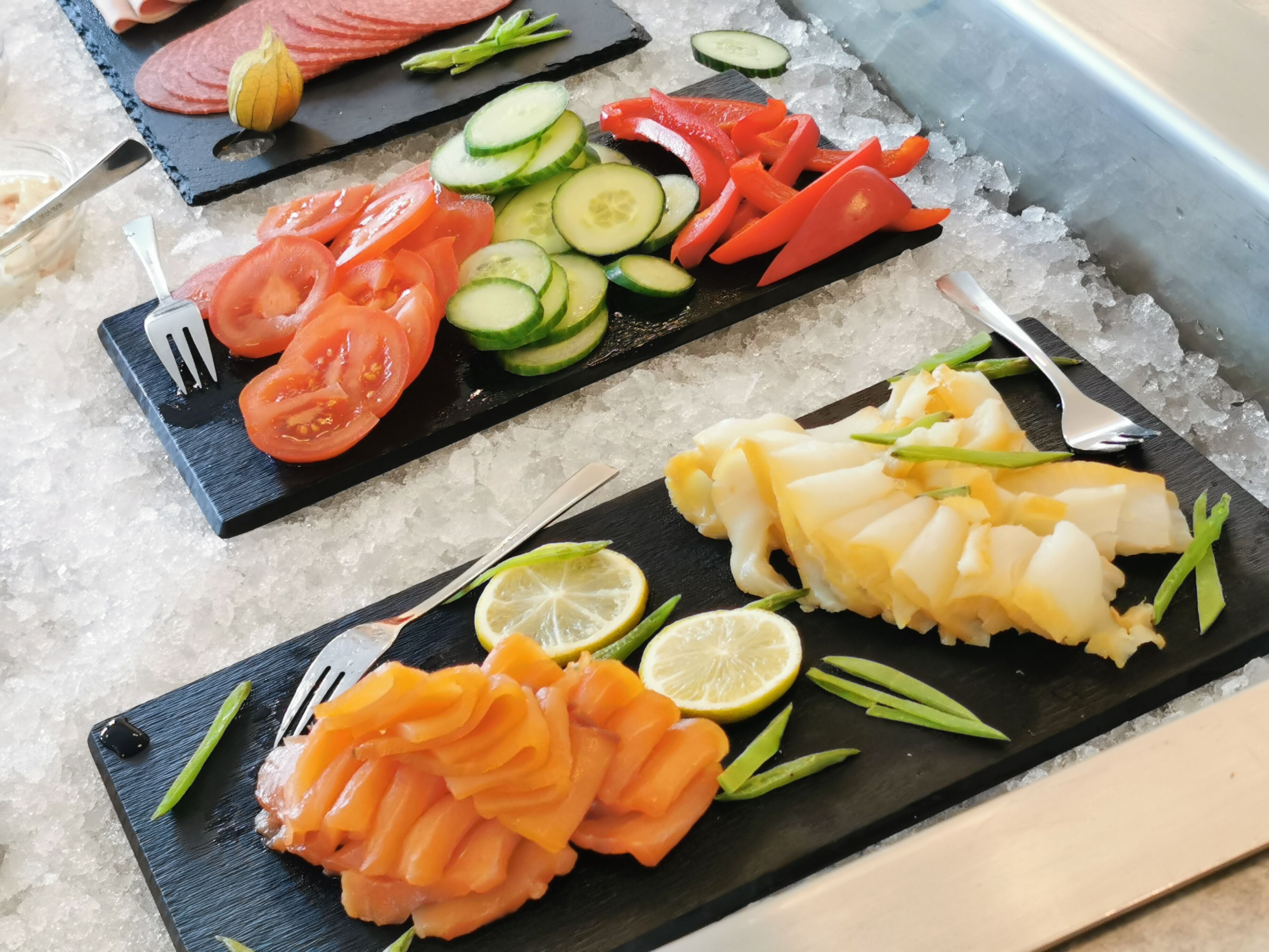 朝食ビュッフェ