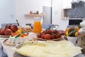 Ilmainen päivittäinen buffetaamiainen 