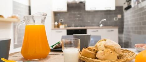 Petit déjeuner buffet compris tous les jours