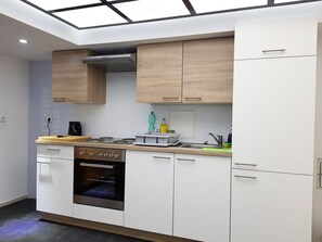 Chambre Double | Bureau, chambres insonorisées, fer et planche à repasser