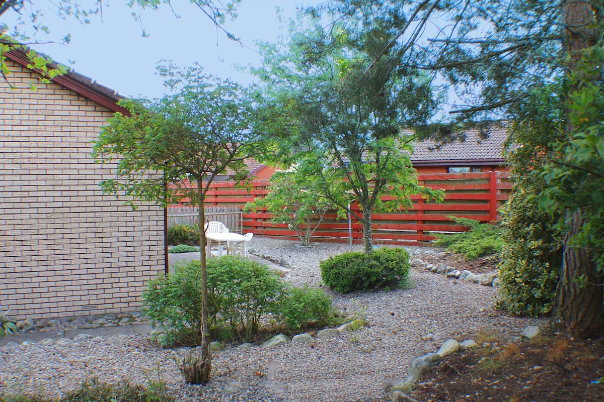 Bungalow, 2 Bedrooms (Eilrig) | Garden view