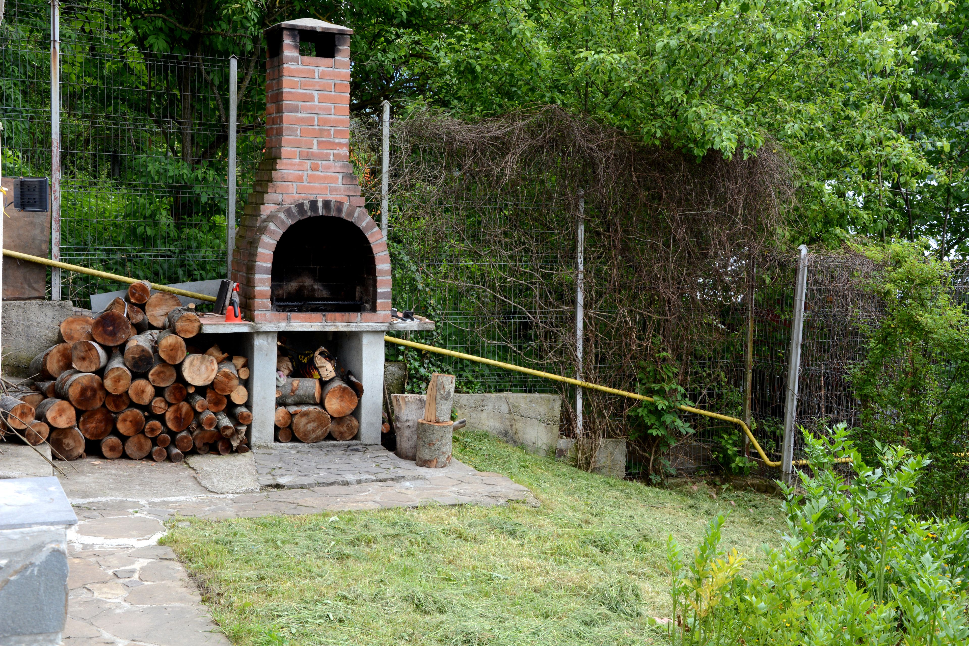 Grill-/Picknickplatz