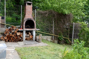 Grill-/Picknickplatz