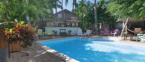 Outdoor pool, open 8 AM to 8 PM, pool umbrellas, sun loungers