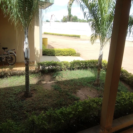 Property grounds. Hôtel Le Paradis - Adults only