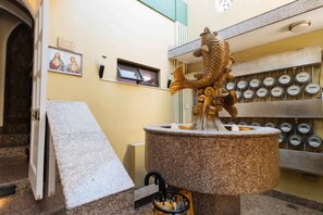 Perincian bahagian luar