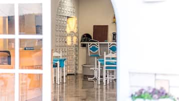 Lobby-Lounge