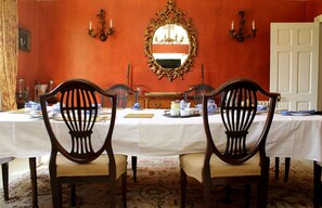 Restaurant - Aylworth Manor (Cheltenham)