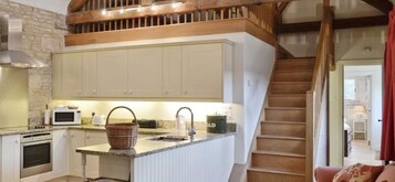 Superior Cottage, 2 Bedrooms (The Granary Self-Catering) | Living area | Flat-screen TV