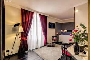 Room, Jetted Tub | Room amenity