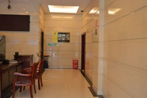 Interior - Panda Cub Hotel China West Normal University Branch (Nanchong)