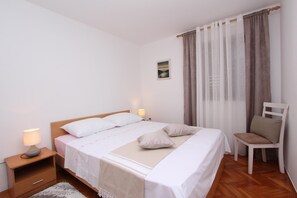 2 bedrooms, free WiFi, bed sheets