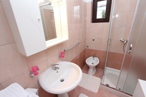 Hair dryer, towels - SAN FRANCESCO Two-Bedroom Apartment 1 (Marija B.) (Rovinj)