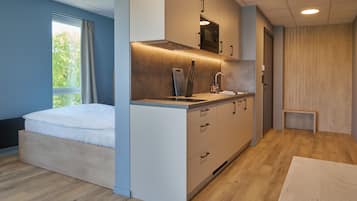 Deluxe Studio Suite | Private kitchen