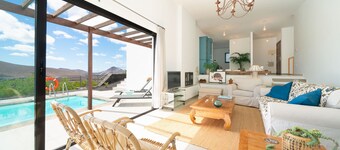 A Special Offer Villa with pool of 150m2.