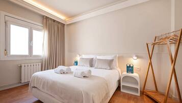 2 dormitorios, tabla de planchar con plancha, wifi gratis y ropa de cama