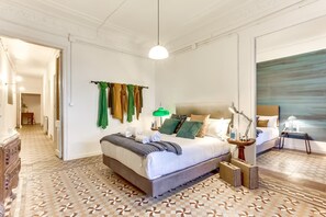 3 habitaciones, tabla de planchar con plancha y wifi gratis 