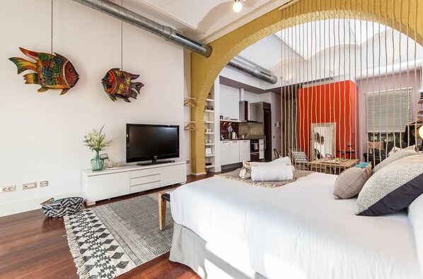 1 bedroom, iron/ironing board, free WiFi, bed sheets