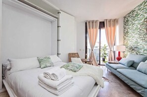 1 chambre, fer et planche à repasser, Wi-Fi gratuit, draps fournis